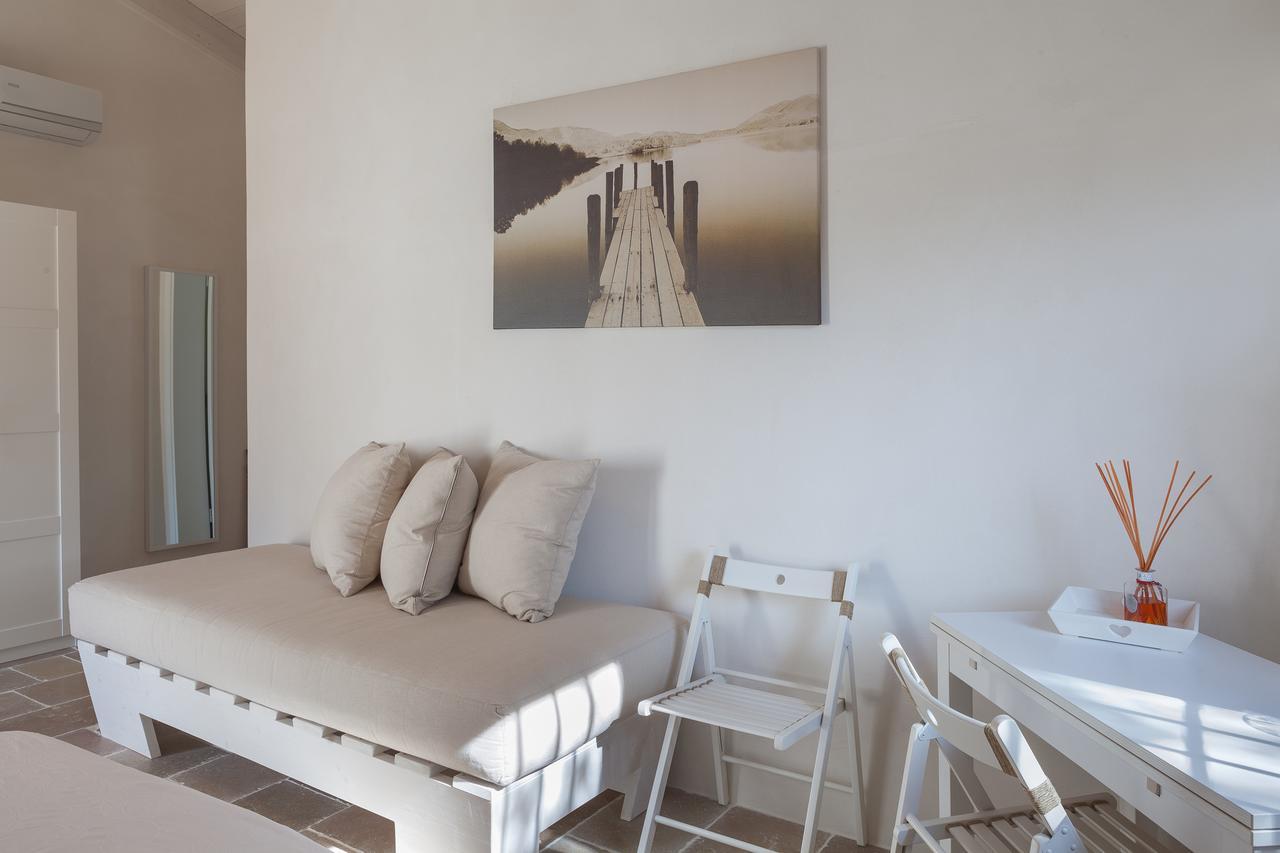 B&B A Casa Di Pier Кастеллана-Гротте Экстерьер фото
